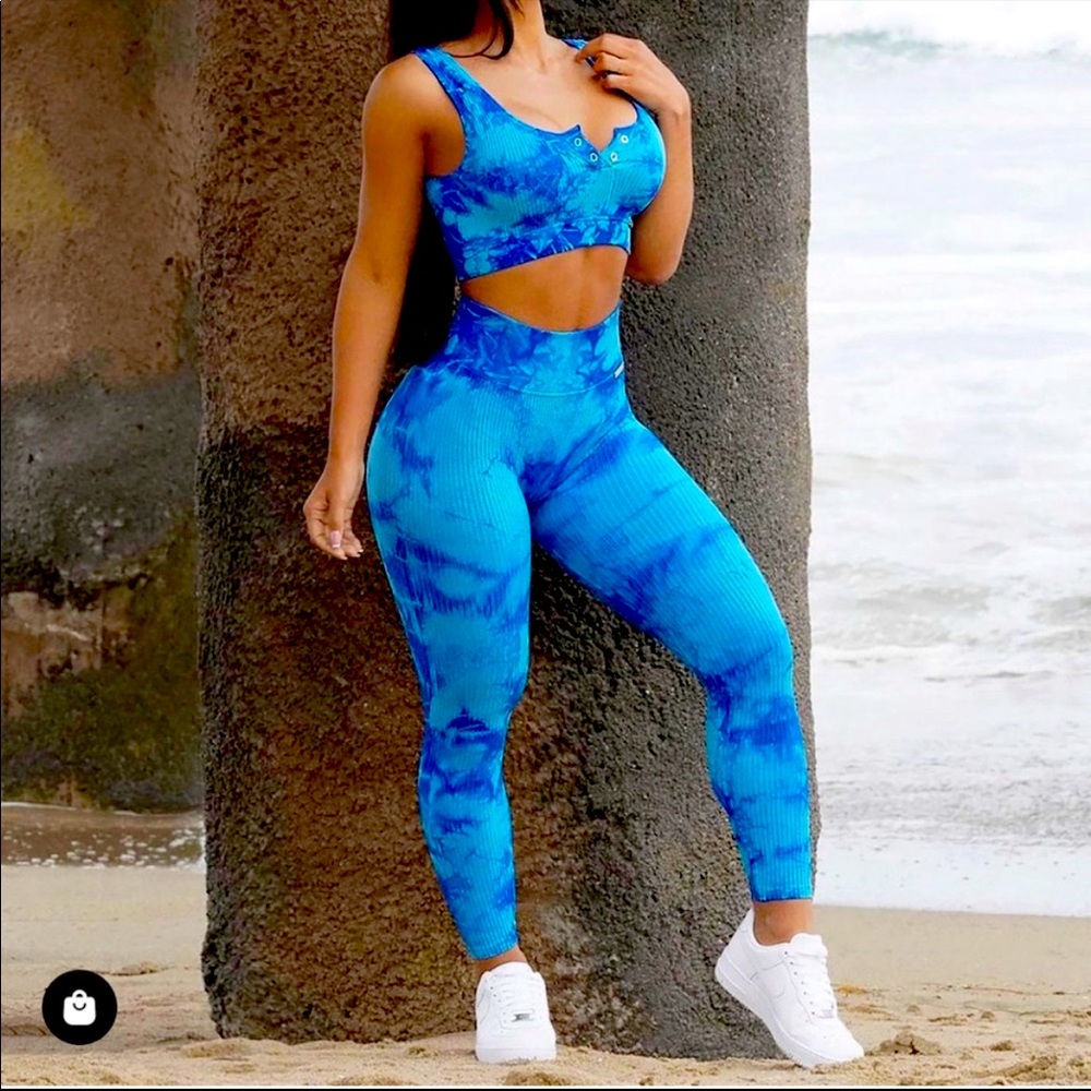 Bombshell sportswear set